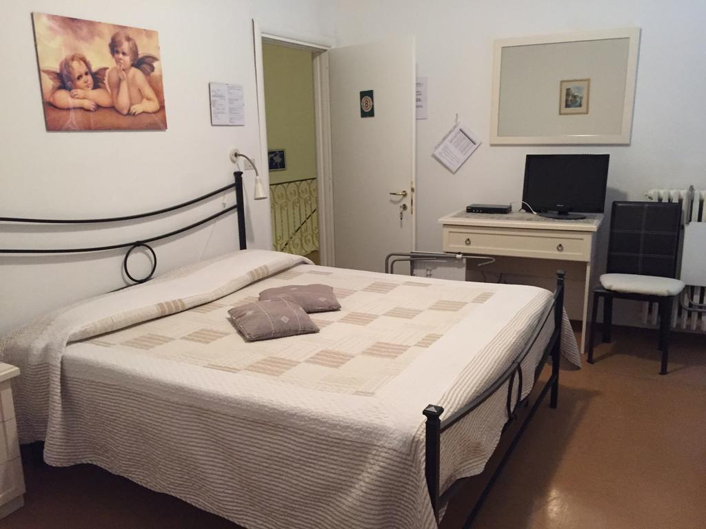 Hotel Plinio Lenno Kültér fotó