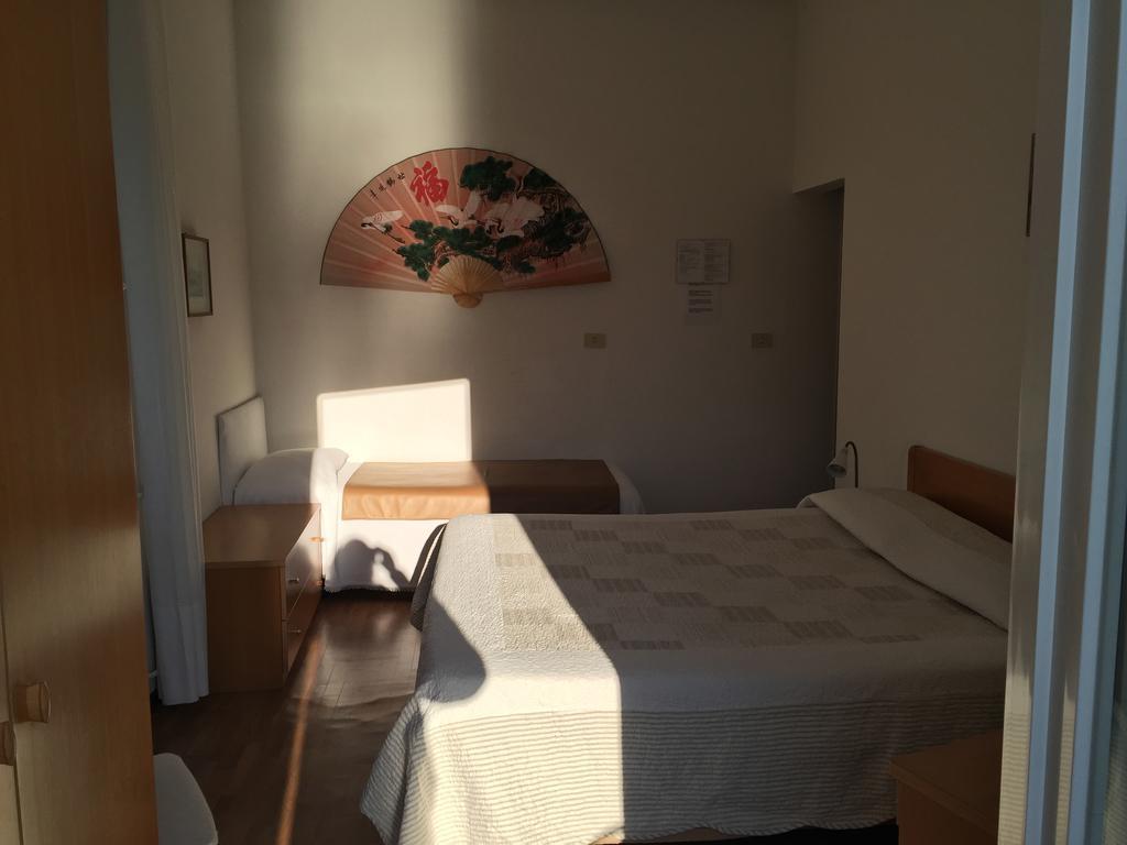 Hotel Plinio Lenno Kültér fotó