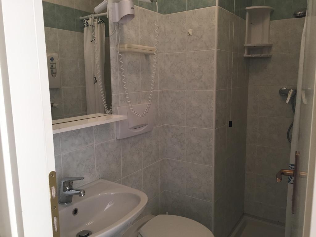 Hotel Plinio Lenno Szoba fotó
